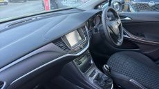 Vauxhall Astra 1.4i 16V Design 5dr Petrol Hatchback